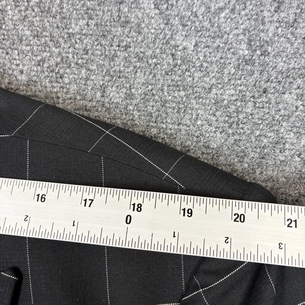 Kilburne & Fitch Mens 50L Black Windowpane Check 2 Piece Suit Blazer Trousers